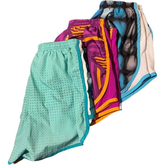 Nike Workout Shorts - Picture 2 of 7